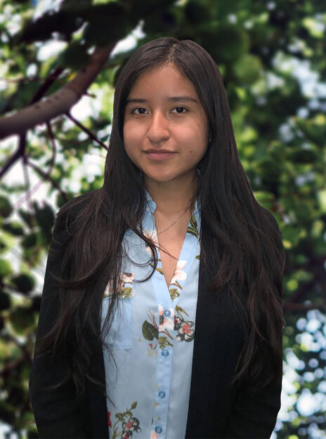 Anahi Mayancela Headshot